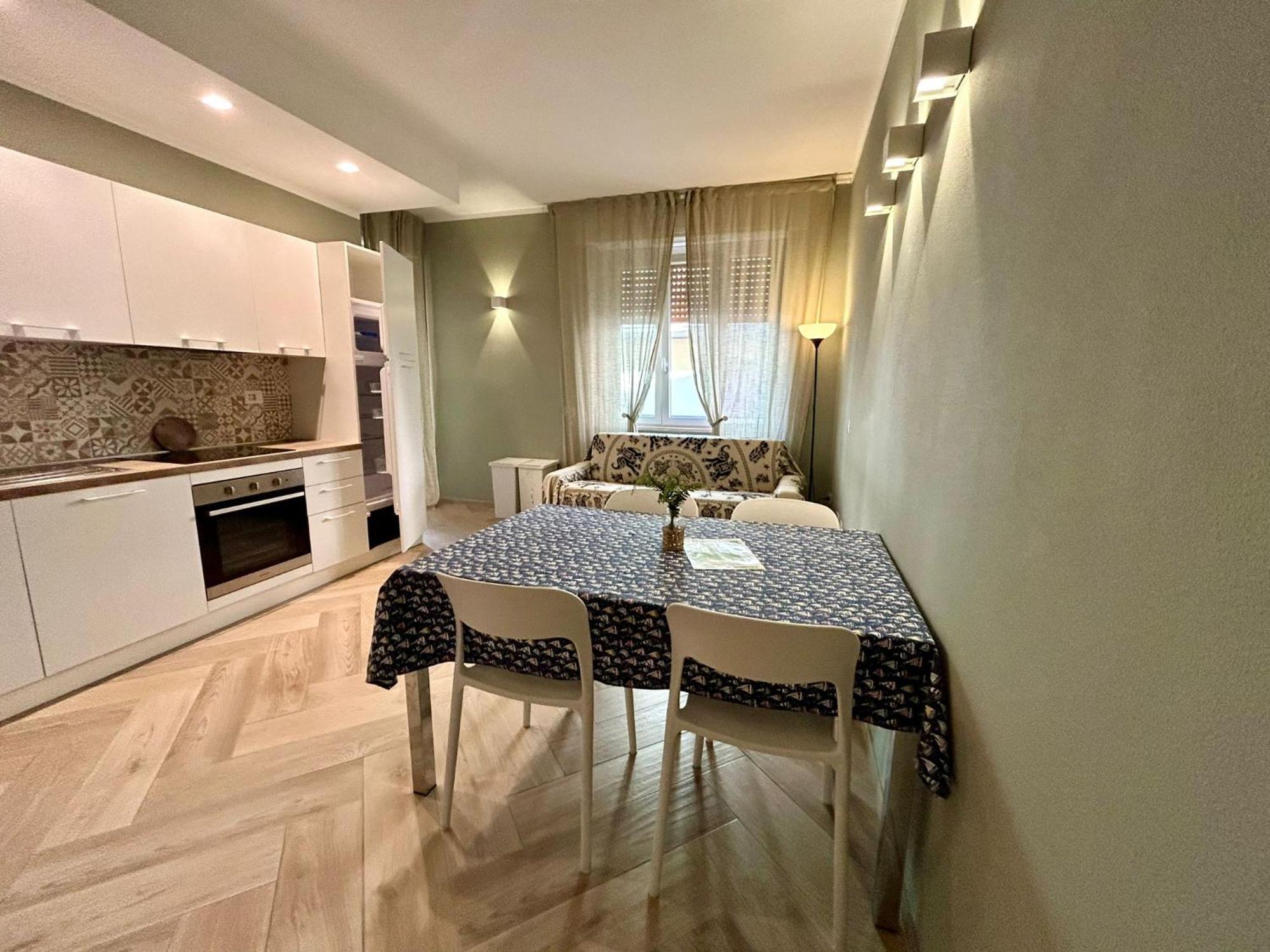 Casa Mare L.eA. Apartment Follonica Exterior foto